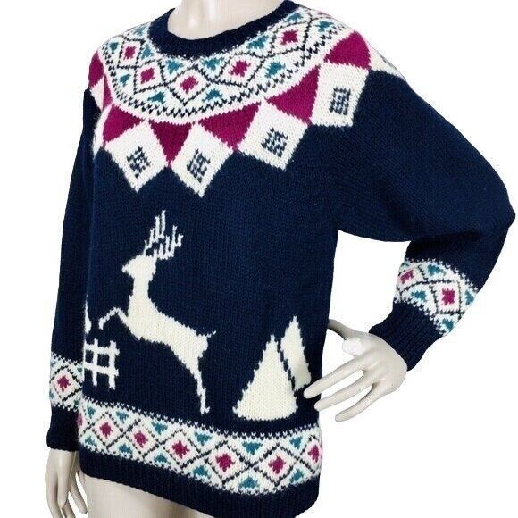 Vintage 80s Fair Isle Nordic 100% Hand Knit Wool Pullover Sweater Reindeer - Picture 2 of 6